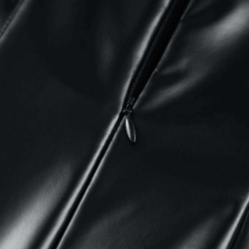 Commense Black Midi Dress - Picture 5 of 6